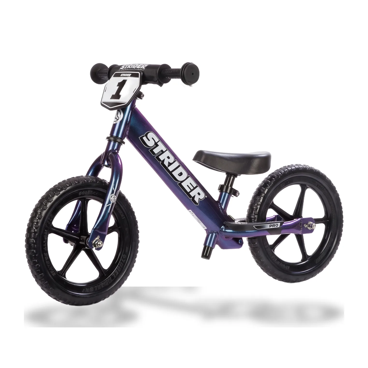 Strider 12 Pro balance bike on white background